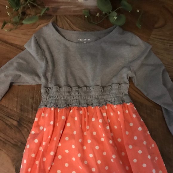 Bundle (See pics) THREE dresses - Picture 3 of 7